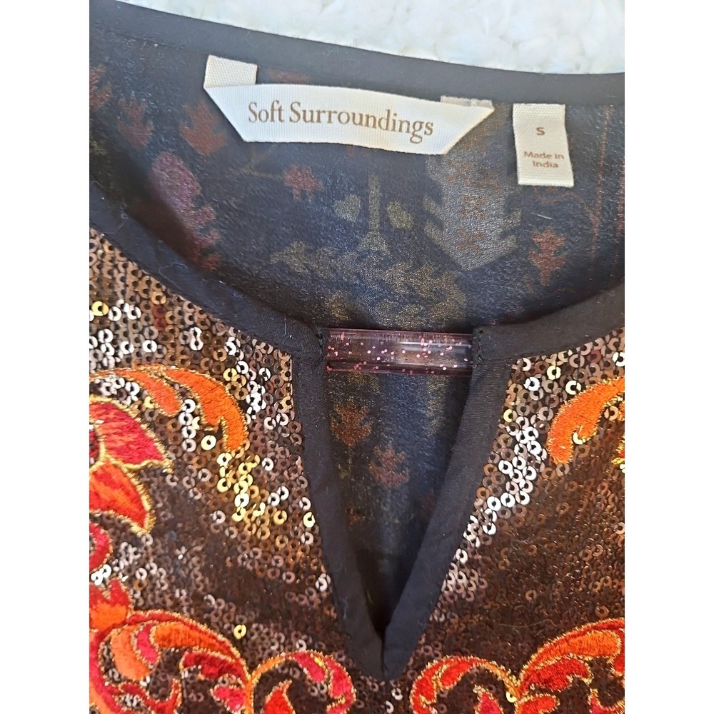 Soft Surroundings Adassa Tunic Top M Boho Velvet Burnout Sequin Patchwork #571 - Picture 4 of 14
